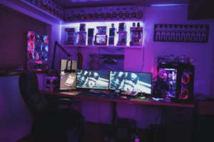 How Multi-Monitor Setups Help Professional Casino Streamers Manage Multiple Tables