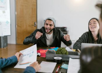 How Crowdfunding Became a $2bn Market and What Will Propel it to $5.5bn by 2030