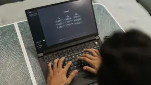 10 AI Tools Every Small Business Should Try in 2025